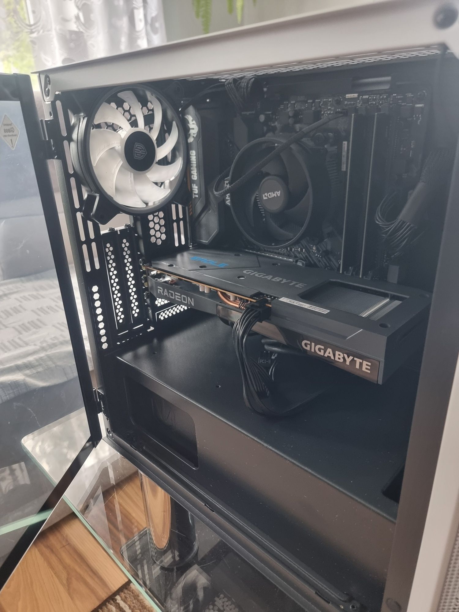 Komputer PC Stacjonarny RX6600 Ryzen 5500, 16GB Ram gwarancja