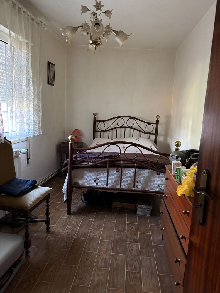Moradia pronta a habitar em Valhelhas