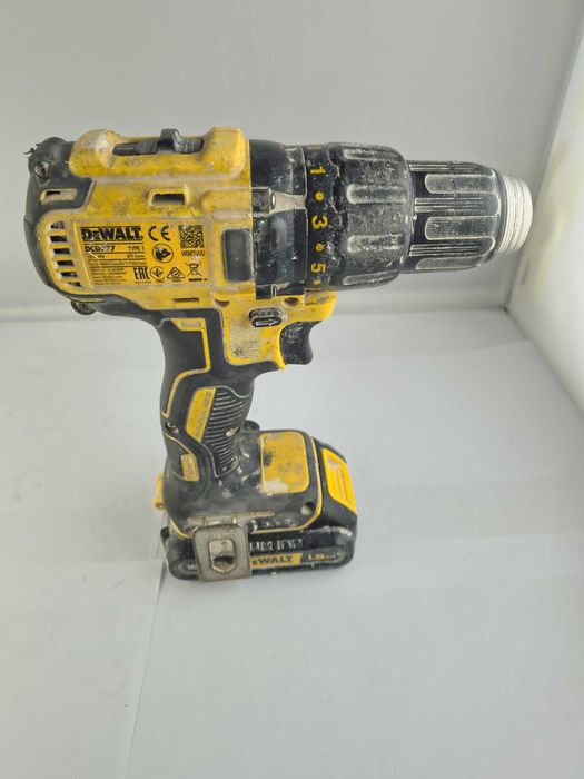 Wkrętarka Dewalt DCD777 2x aku ład walizka