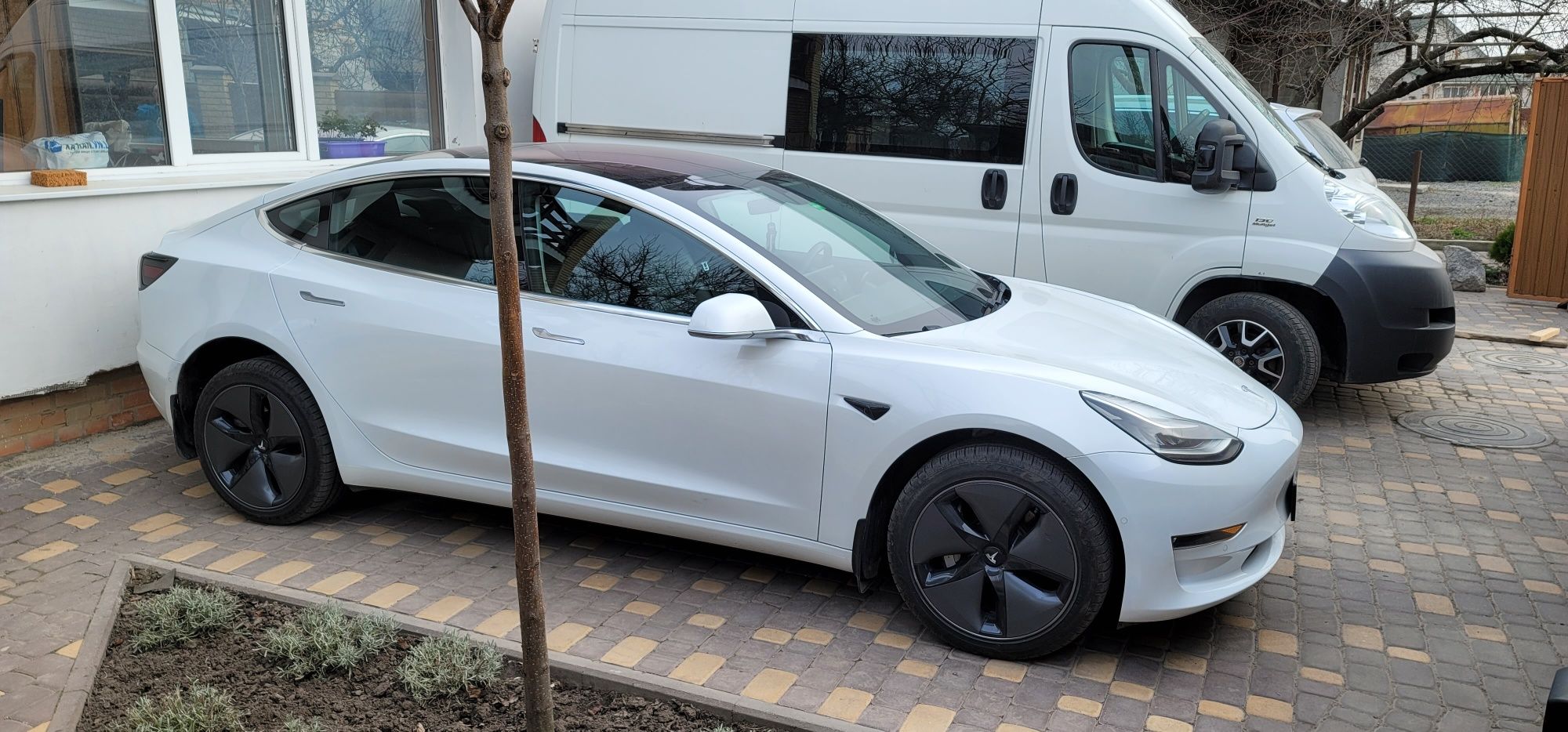 Tesla Model 3 2018 Long Range RWD один підкрас,ціла беспека