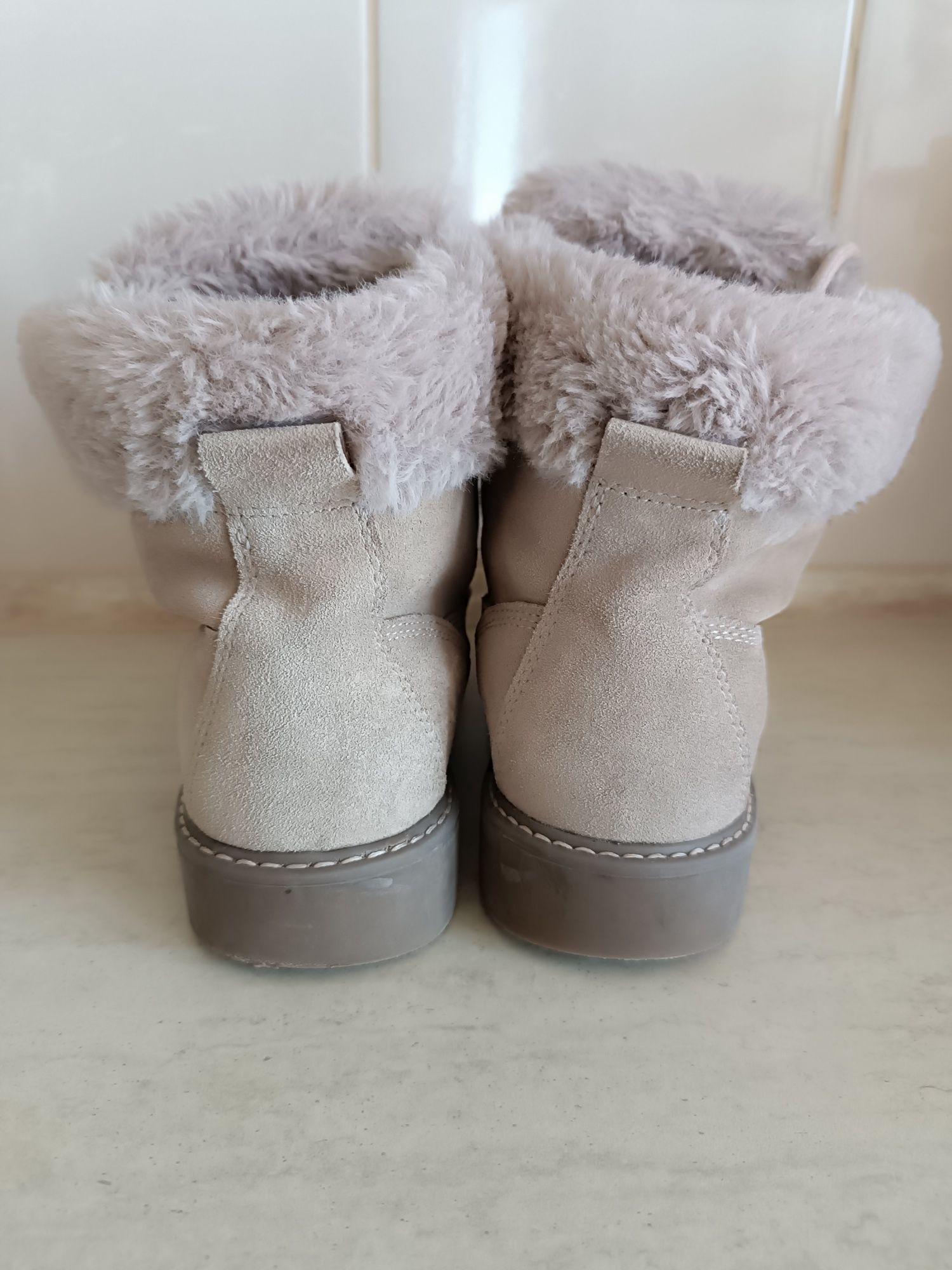 Жіночі зимові черевички Landrover, натуральна шкіра/замша