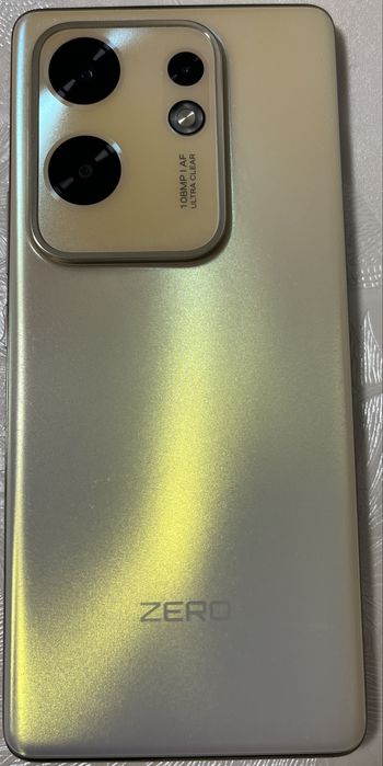 Смартфон Infinix zero 30 бу