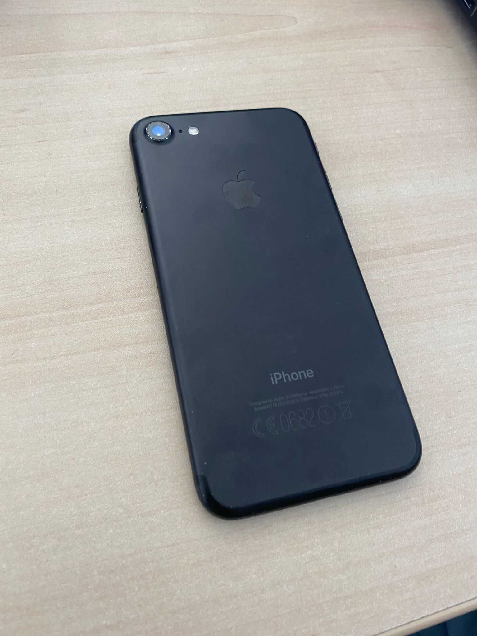 iphone 7 em boas condições usado