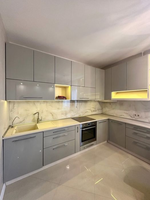 Євродвійка в Луцьку, паралельно вул.Рівненська (за Модерн Експо)