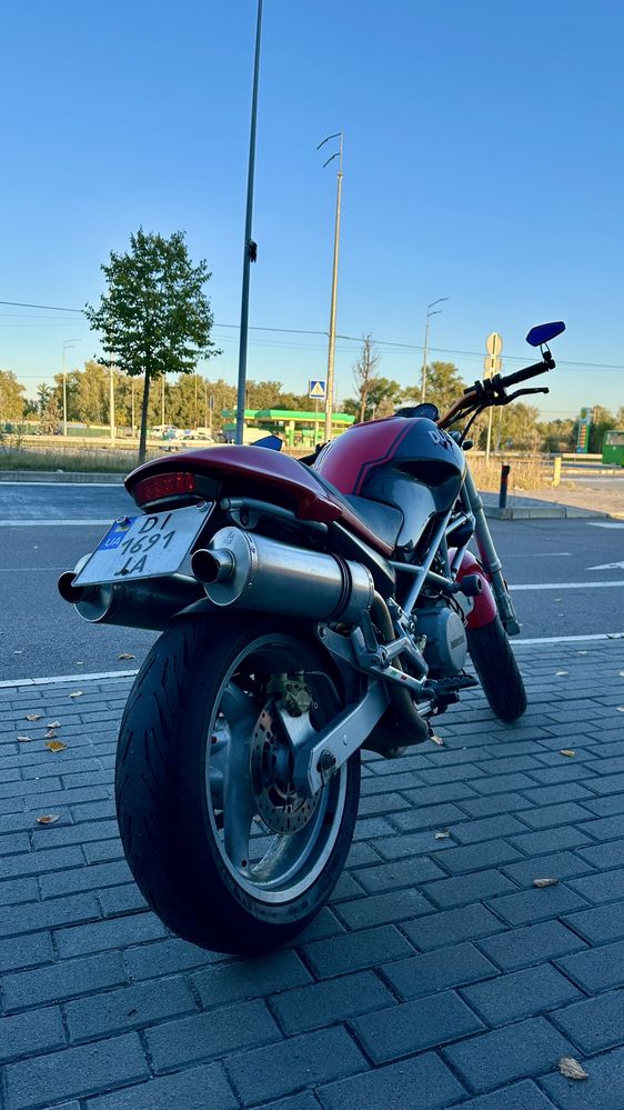 Ducati Monster 600 на документах