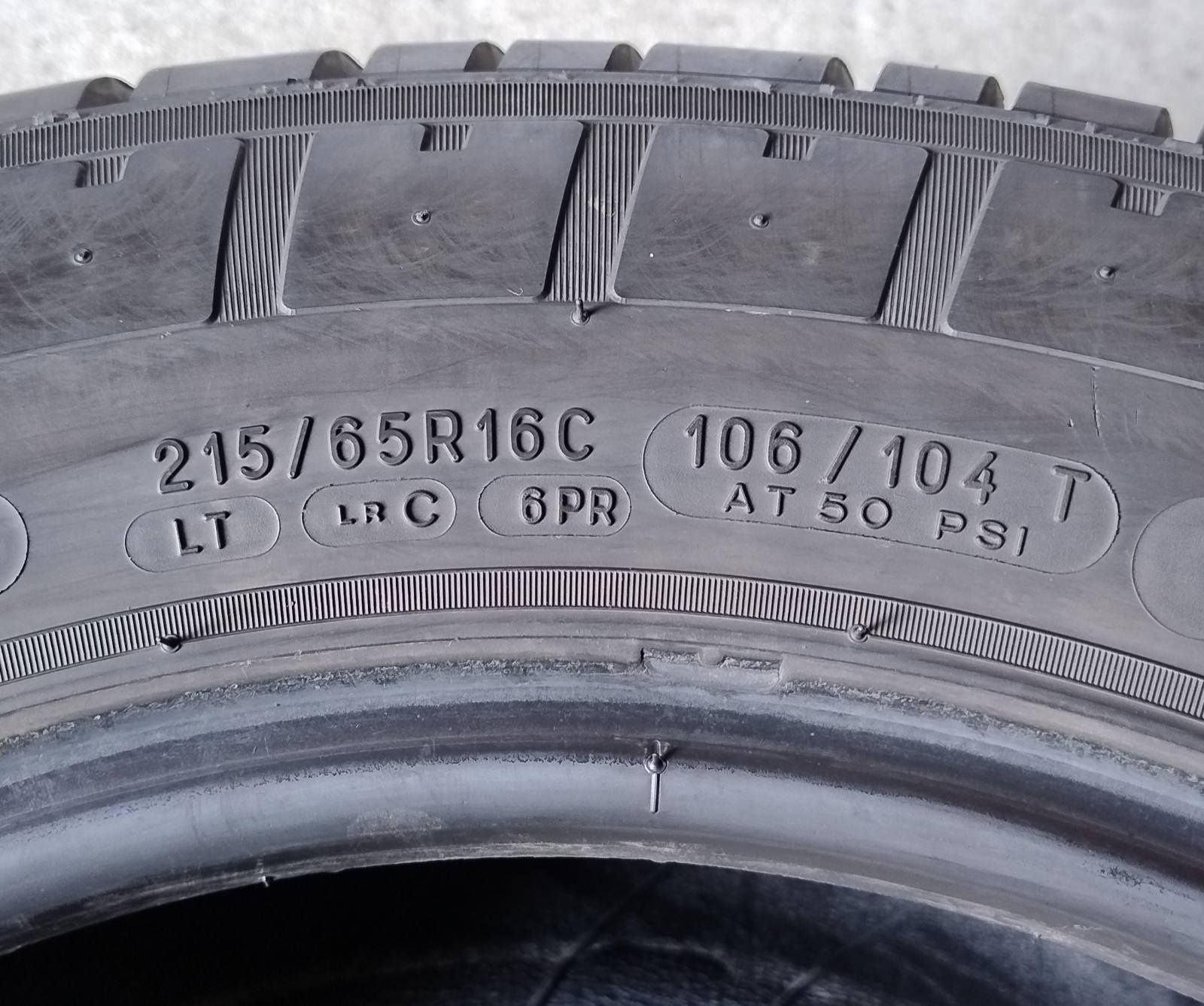 Шини б в літні R16C 215/65 Michelin Agilis 51