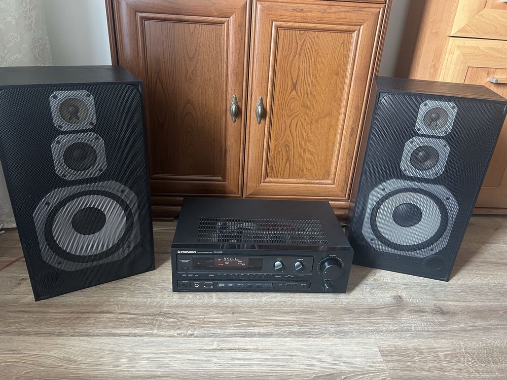 Amplituner Pioneer SX-202R + 2 Kolumny