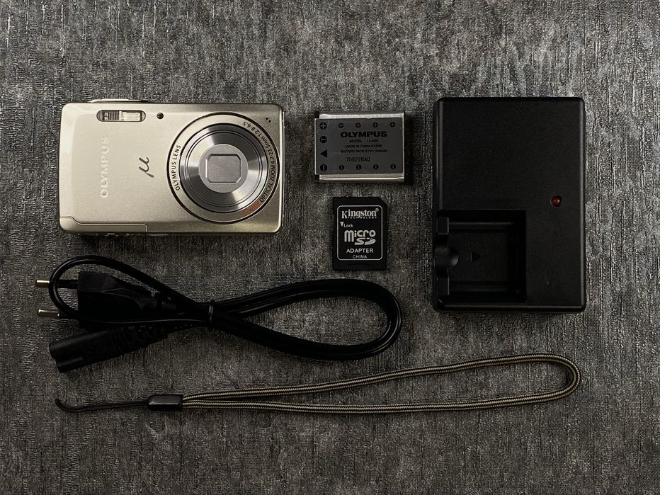 Olympus Mju/Stylus 5010 HyperCrystal View