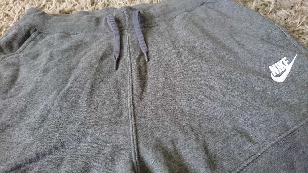 Nike Dark Grey Shorts Pants Spodenki S