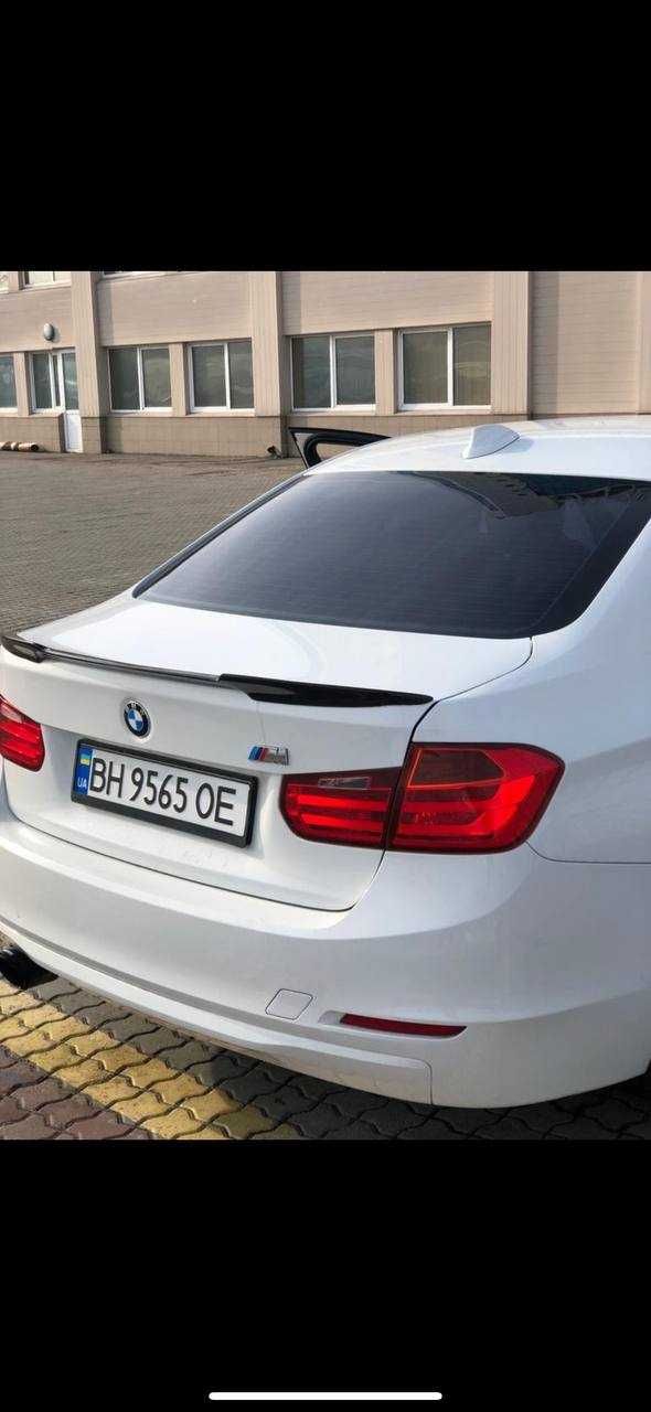 Продам  BMW 320i автомат