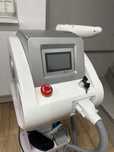 Laser Q-switch  ND YAG makijaz permanetny tatuaz peeling weglowy