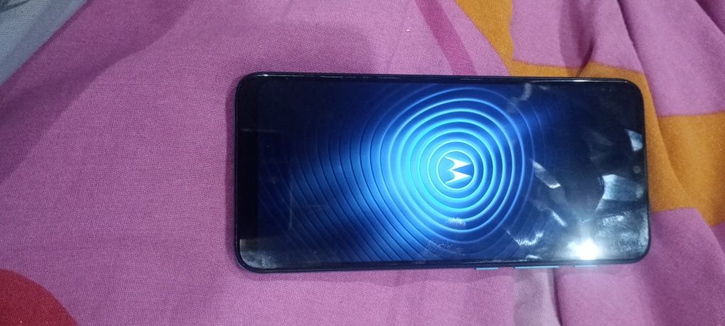 Продам телефон motorola e7 power  4/64