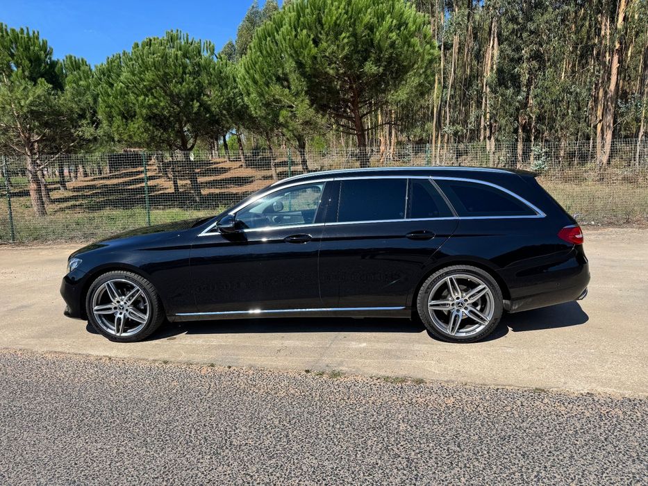 Mercedes-Benz E 220 d T 9G-TRONIC