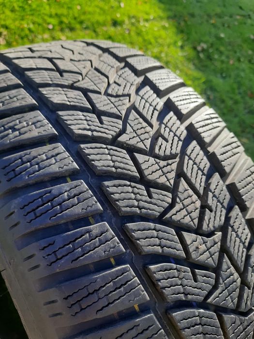 Sprzedam 4 sztuki opon Dunlop