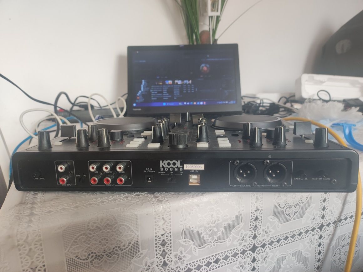 Kool sound mix station MIDI kontroler