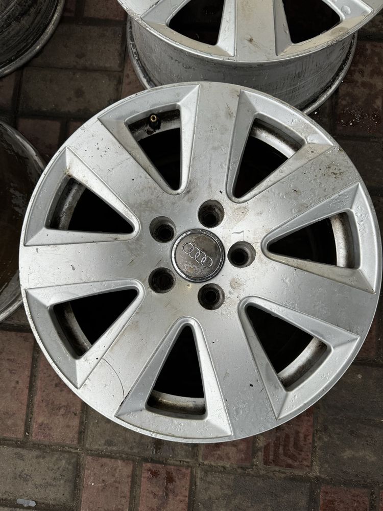 Диск легкосплавний R16 Audi A6C6 VW оригінал