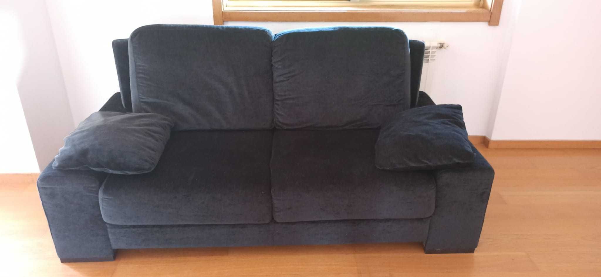 Sofa de dois lugared