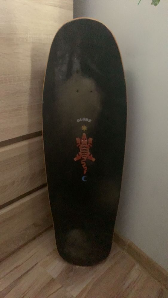 Globe cruiser Big Bad Bruiser Lotus