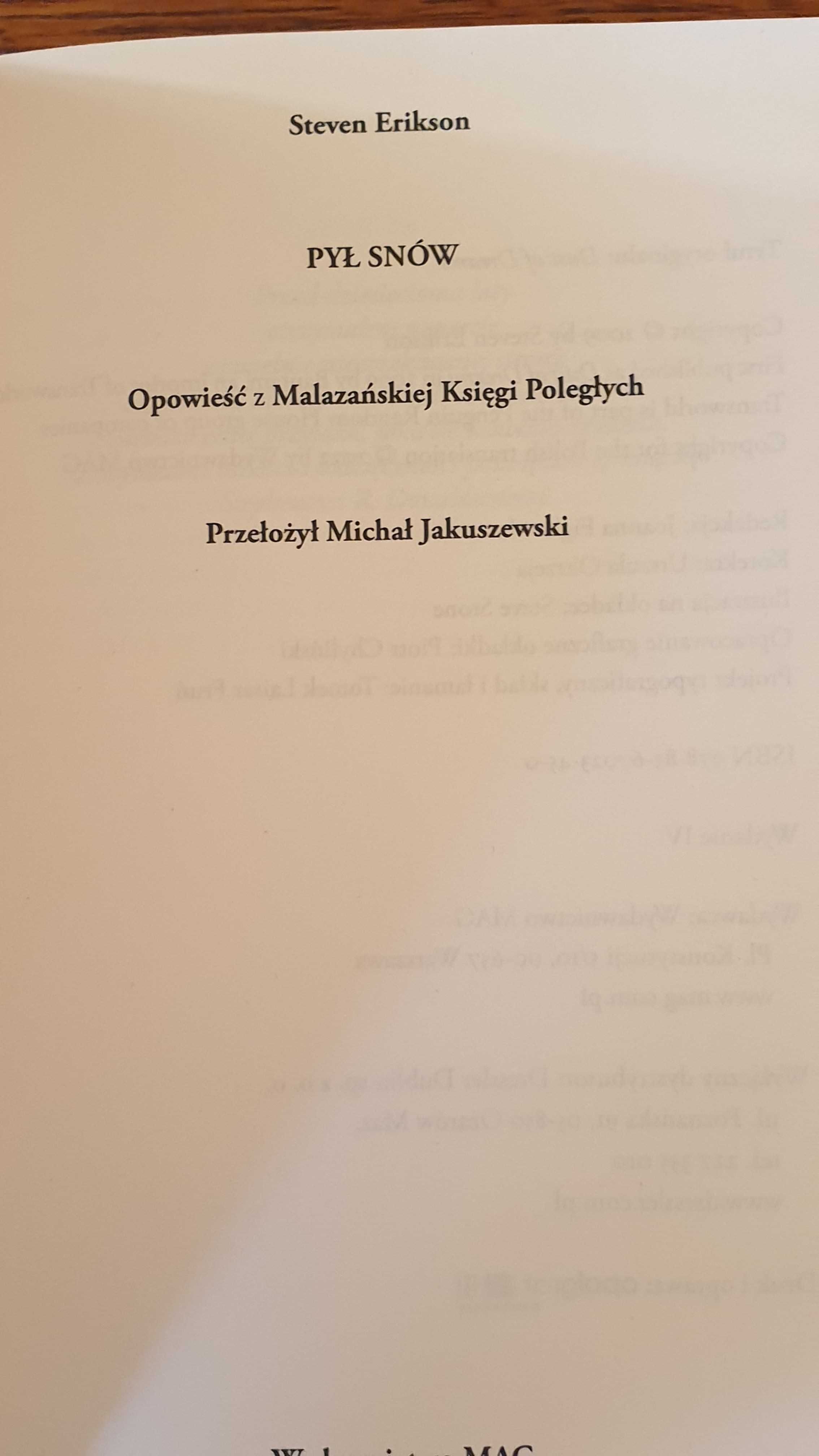 Steven Erikson - Pył snów -Opowieść z Maltańskiej Księgi Poległych