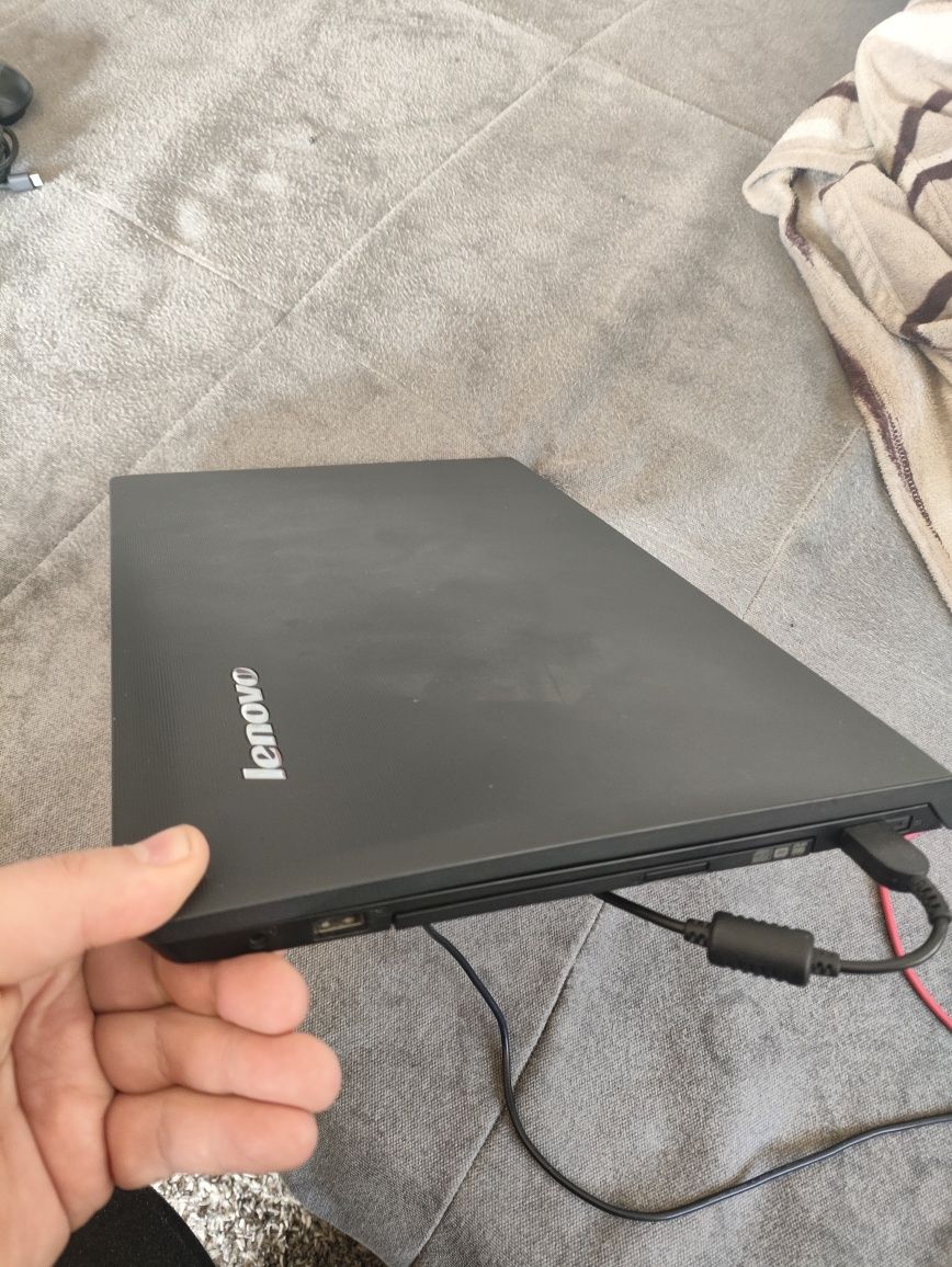 Ноутбук Lenovo B5400