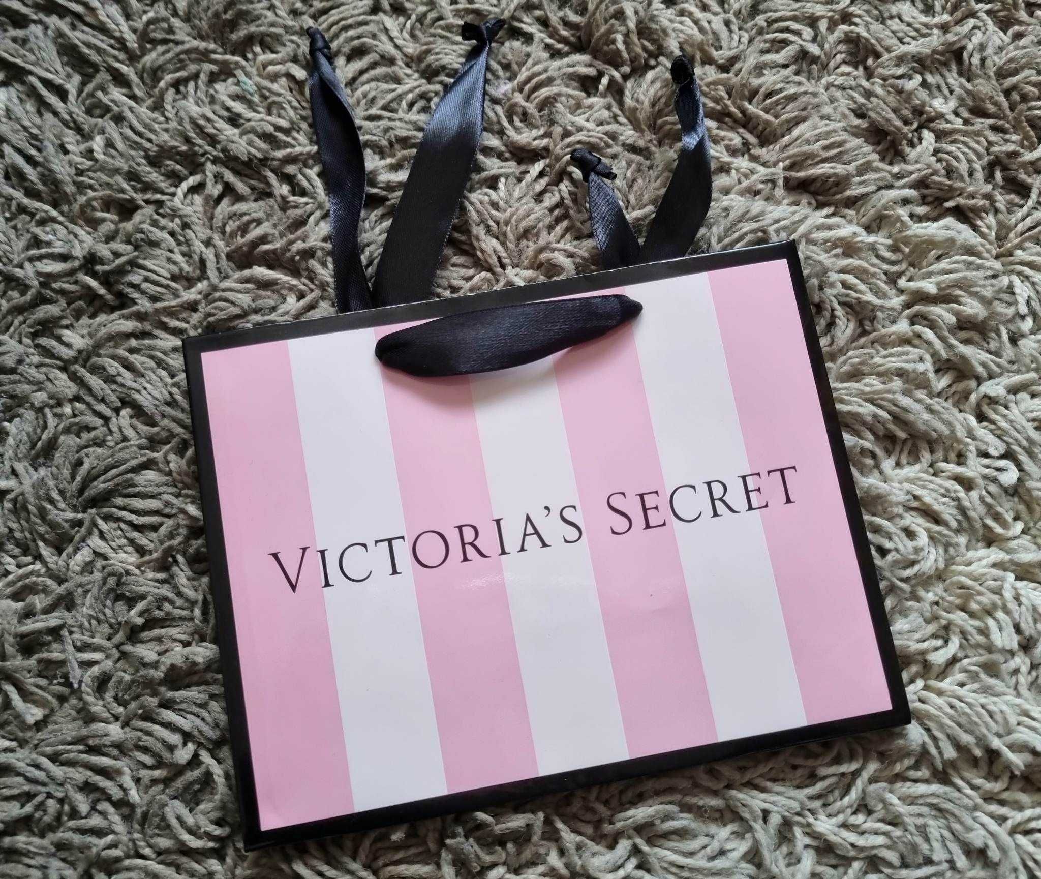 Torebka papierowa victoria'ssecret ( L - 28x23x12 cm )