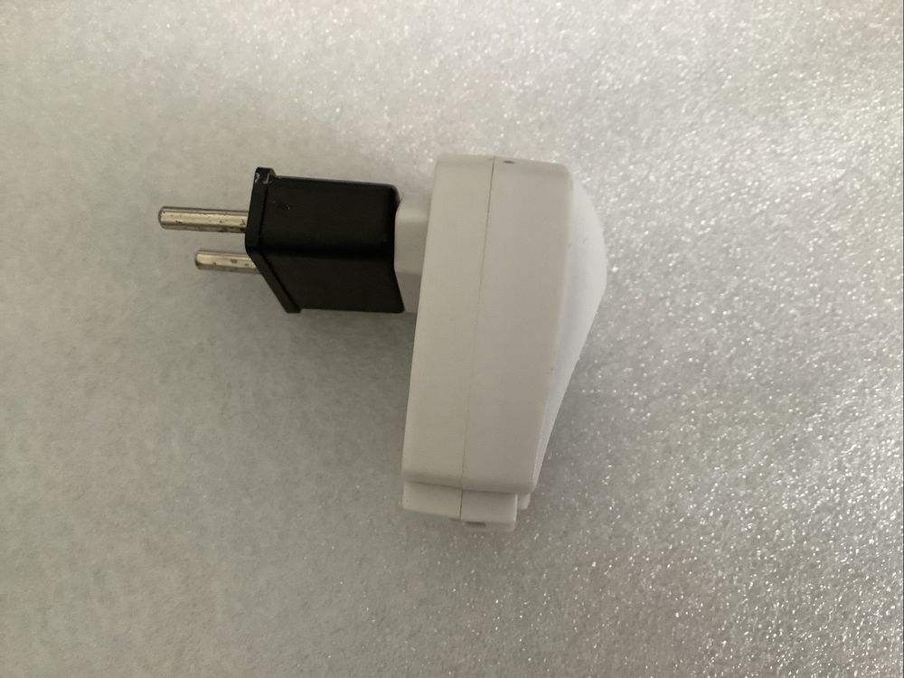 Carregador USB 5V 1A  c/led