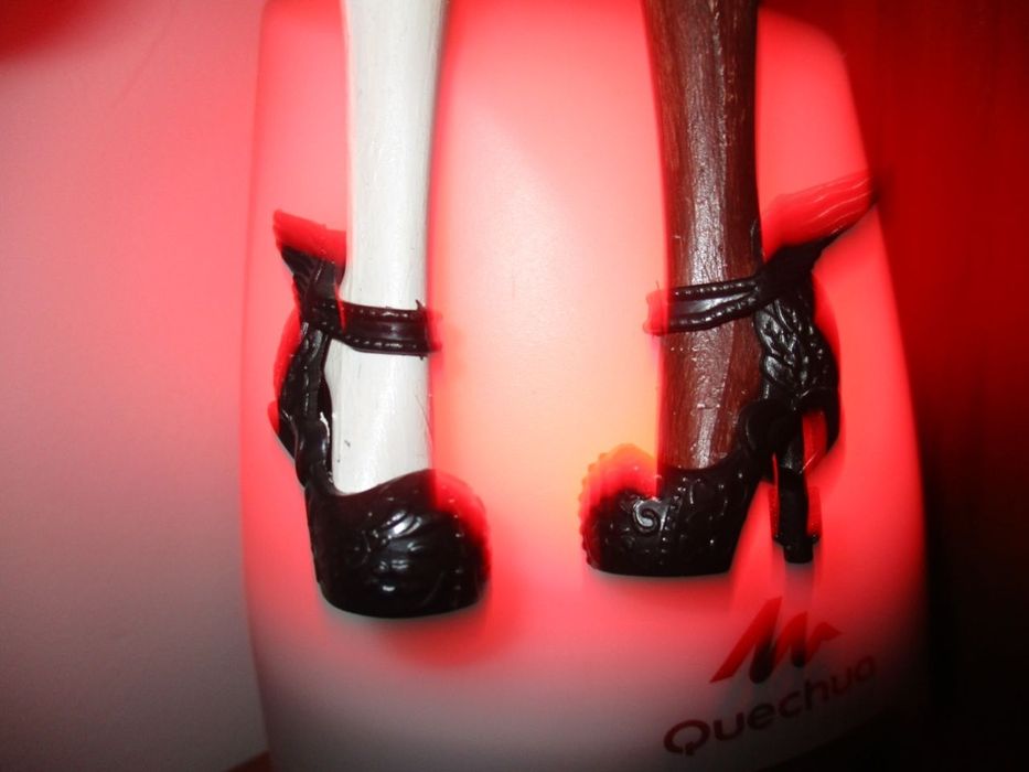 Ооак ручної ручної роботи в стилі антро-кішки