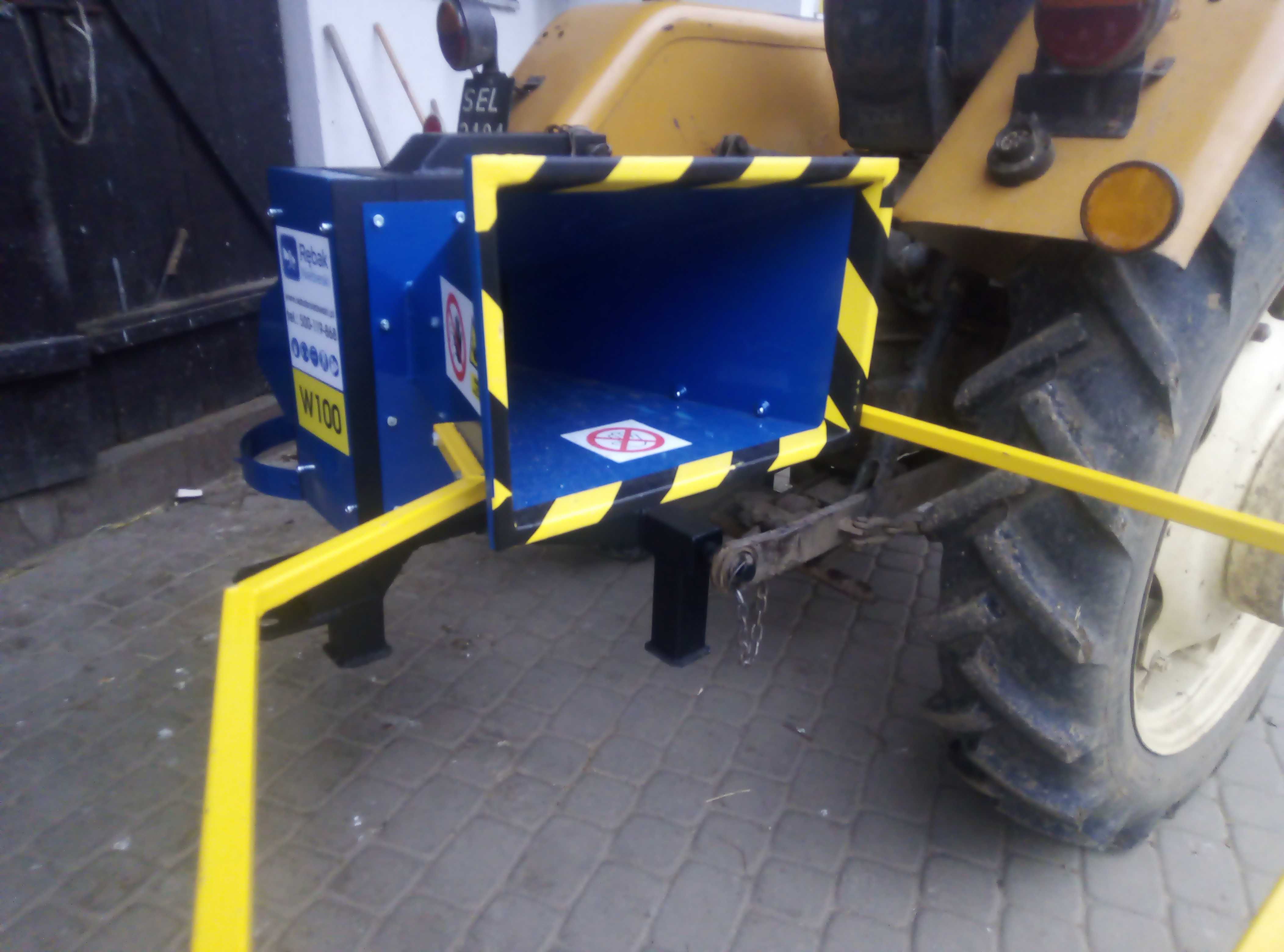 RĘBAK W100- do 9cm- do traktora np URSUS C330 t25 C360  C328 niebieski