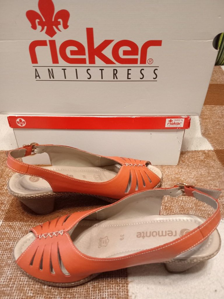 Босоножки Rieker