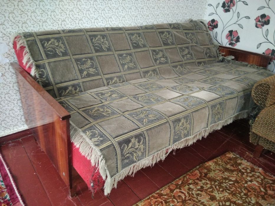 Продам дивани.  Стан гарний.Самовивоз