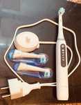Escova de dentes eléctrica Braun IO