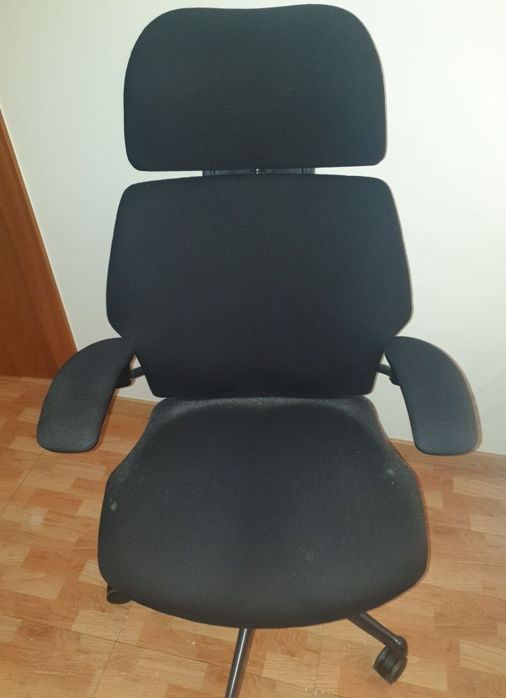 Cadeira personalizada Humanscale - Freedom Task Chair with Headrest