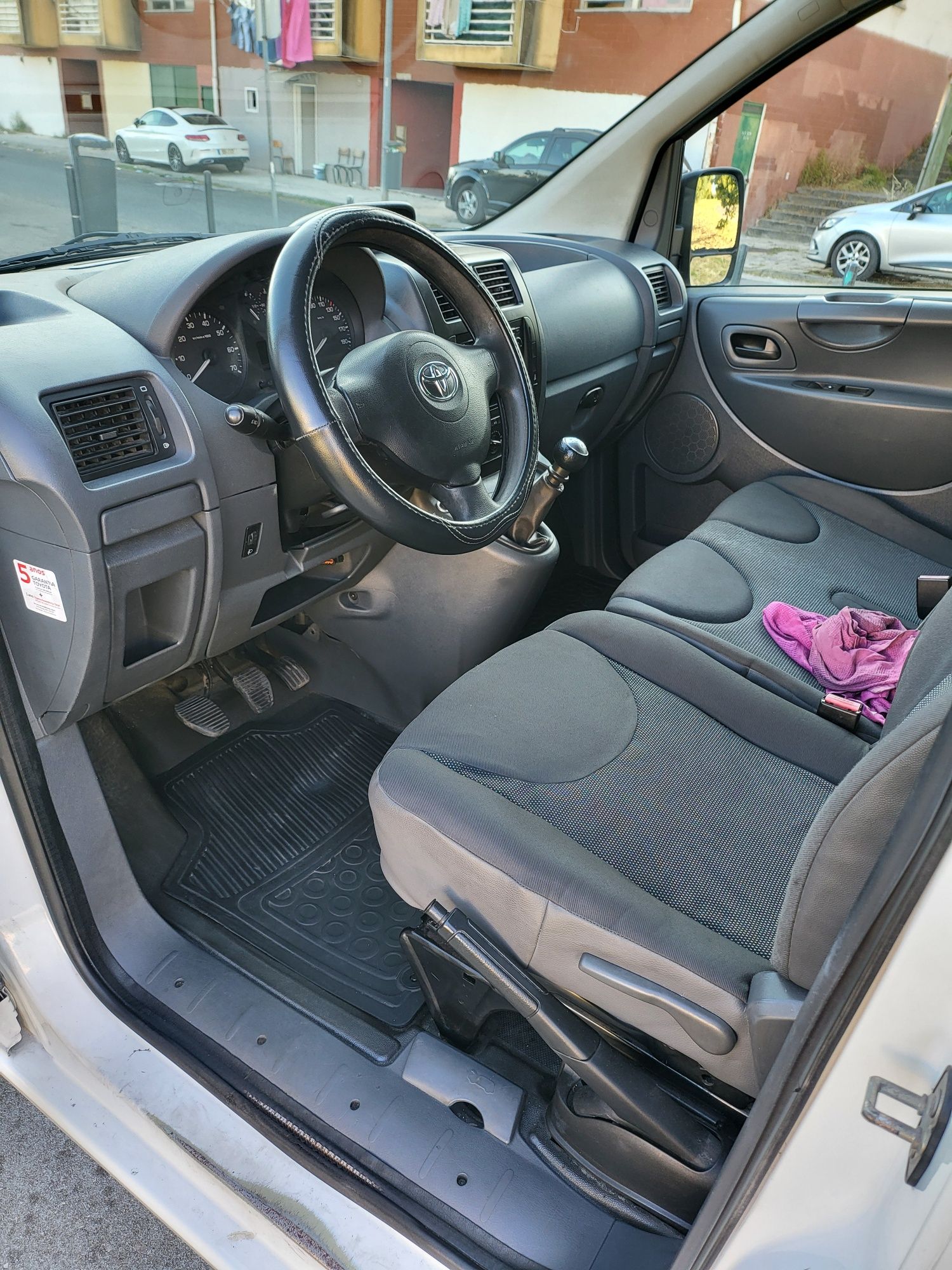 Toyota proace 2.0 D 130 cavalos ano 2015 posso aceitar trocas