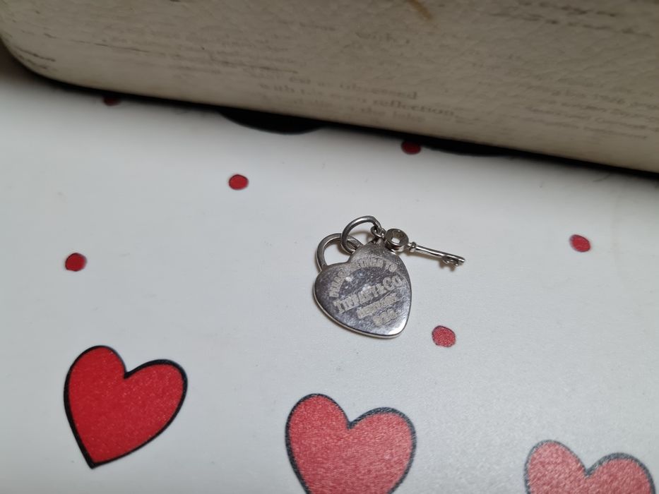 Продам серебряный браслет/ сережки/ колечко!