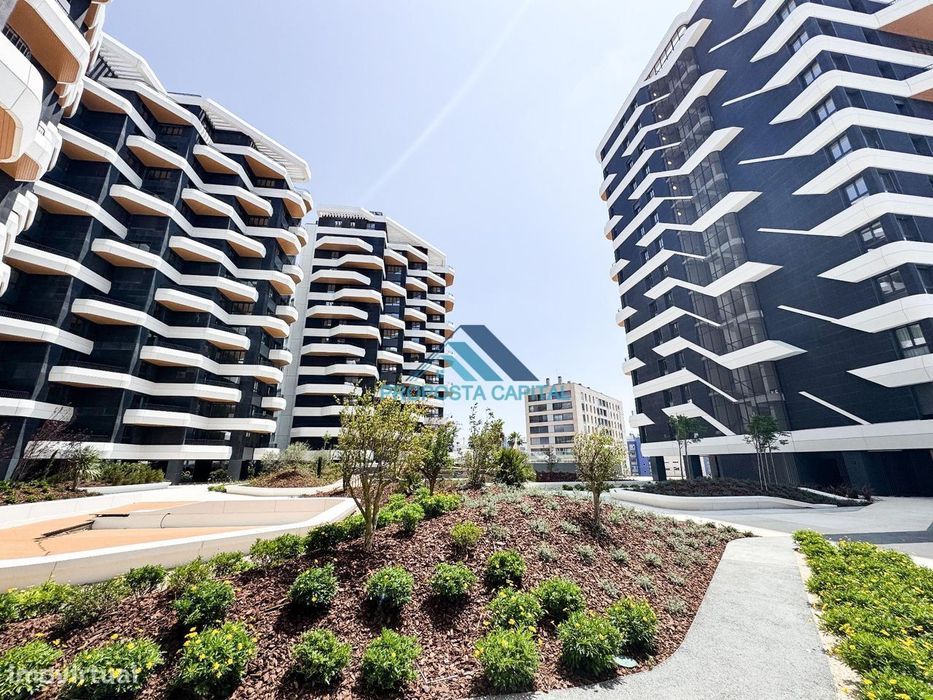 Apartamento de Luxo T3 A Estrear - Condomínio Distrikt - Parque...