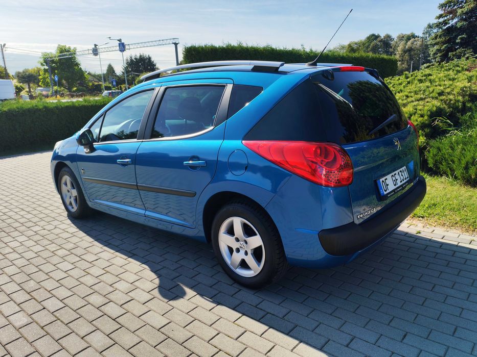 Peugeot 207 1.4 B z Niemiec po opłatach -bardzo zadbany.