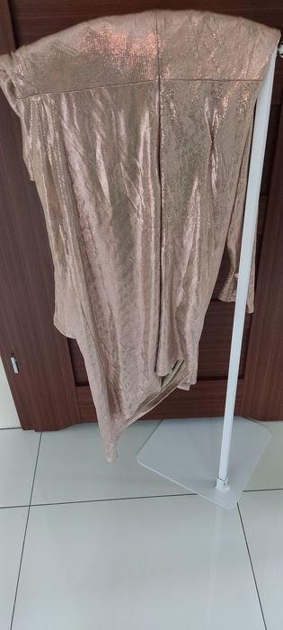 Sukienka sylwestrowa 46 brokat stare złoto