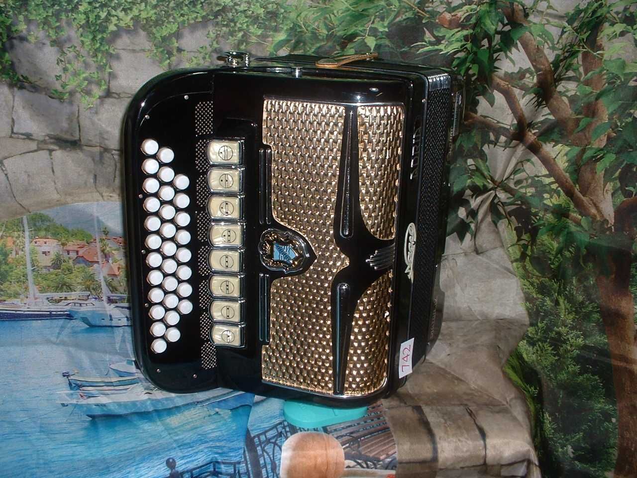 Concertina a venda n.742