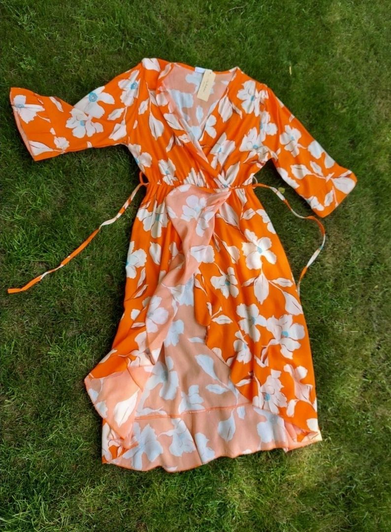 Nowa pomarańczowa wiskozowa sukienka w kremowe duże kwiaty M 38