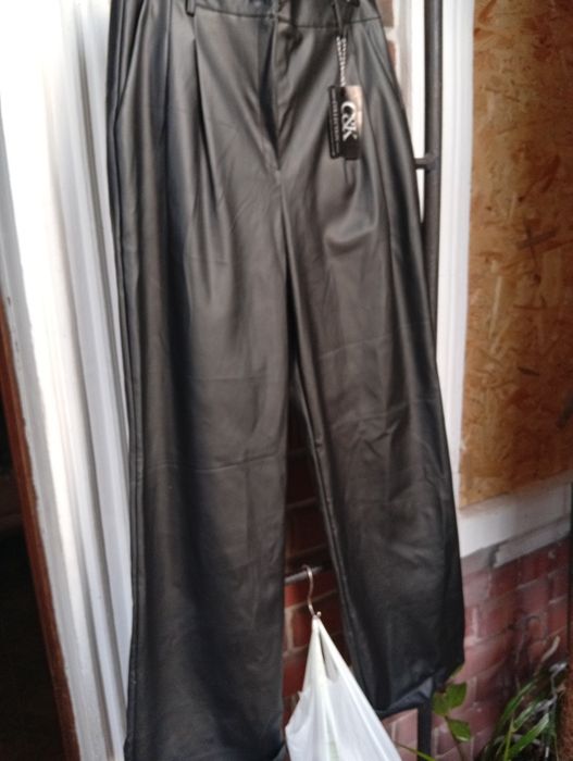 Брюки палаццо качеств.кожзам Турция новые