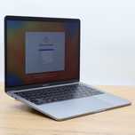 Apple MacBook Pro A1706 i7-7567U 16GB RAM 1TB SSD 13.3" WQXGA Szary