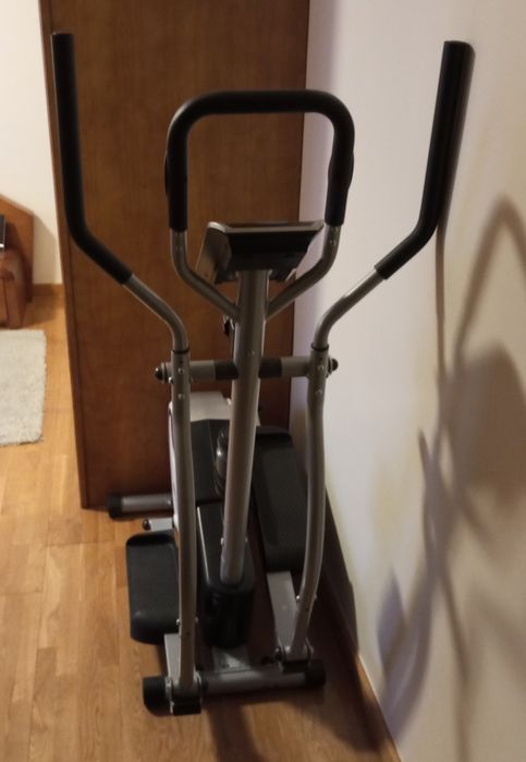 Bicicleta Elíptica BH Quick G233N/Nova a estrear