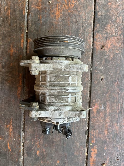 Продам Компресор для автомобільного рефрежератора