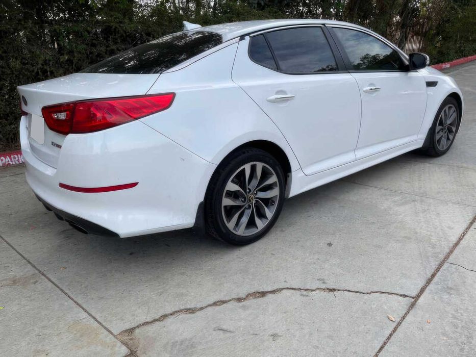 Kia Optima SX Turbo      2015