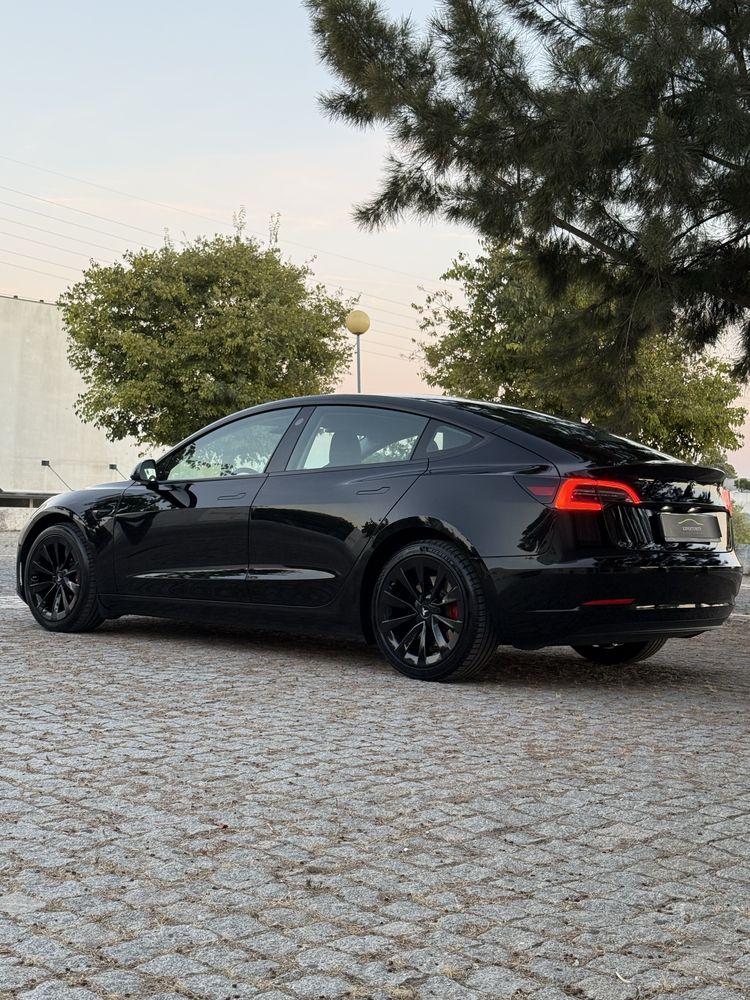 Tesla model 3 Standard Range Plus Facelift
