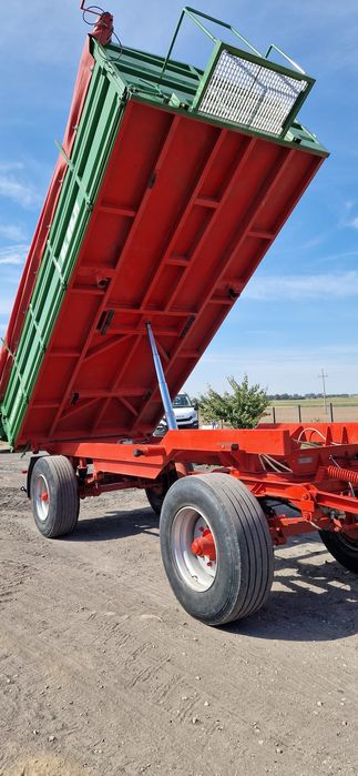 Przyczepa HL 8011, HW 8011 wywrotka na 3 strony