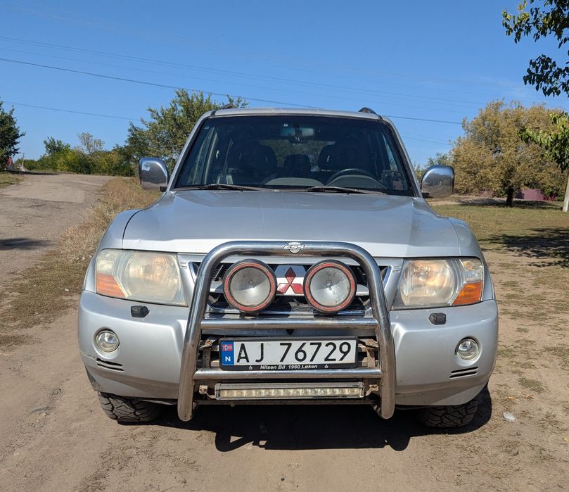 Продам машину Mitsubishi