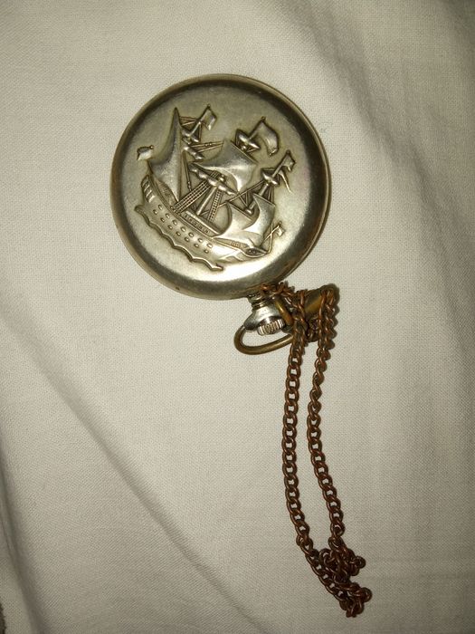 Старинные кулон часы