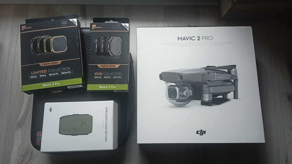 Dron DJI Mavic 2 Pro, filtry PolarPro, torba, zapasowa bateria, stan b