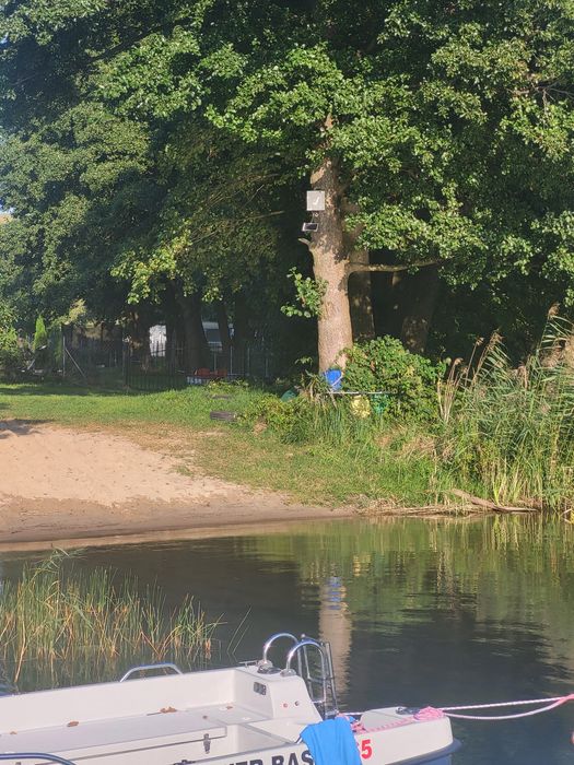 Komfortowy Domek 1 nad jeziorem Dadaj przy plaży z prywatnym pomostem